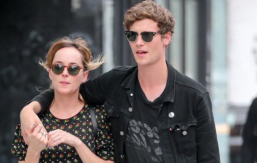 Dakota Johnson & Mathew Hitt (Foto:Vanity Fair)