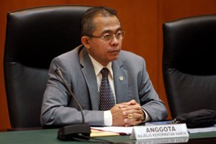 Usut Pelanggaran Etik Sarpin, KY bakal Periksa Ketua PN Jaksel