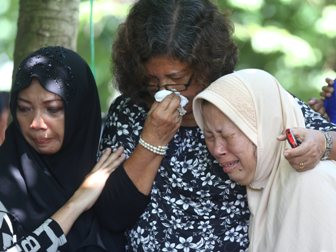 Belum Ada Keluarga Korban AirAsia asal Malang Klaim Asuransi