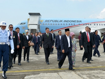 Kunjungan Kerja, JK Terbang ke Papua dan Maluku 