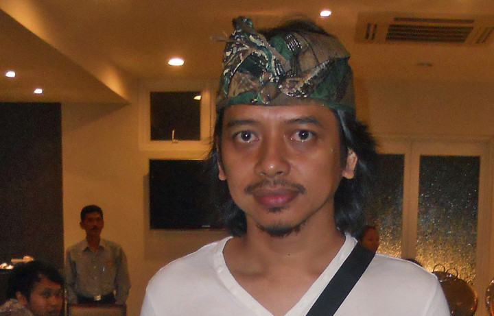 Ternyata, Dewa Budjana Sering Bikin Lagu di Pesawat