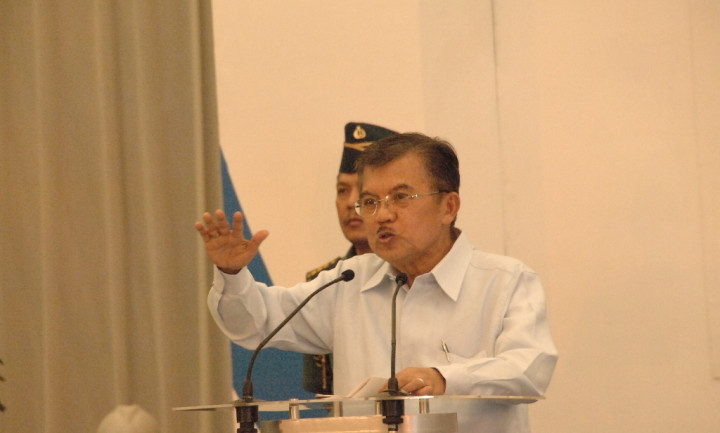 JK Minta KNPI tak Hanya Pikirkan Politik