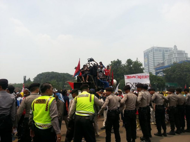 Ribuan Nelayan Minta Jokowi Batalkan Larangan Cantrang 