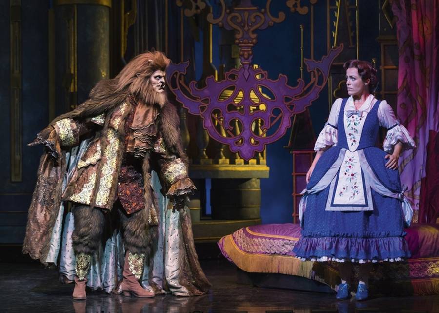 Broadway Disneys Beauty and the Beast akan Tampil di Jakarta.