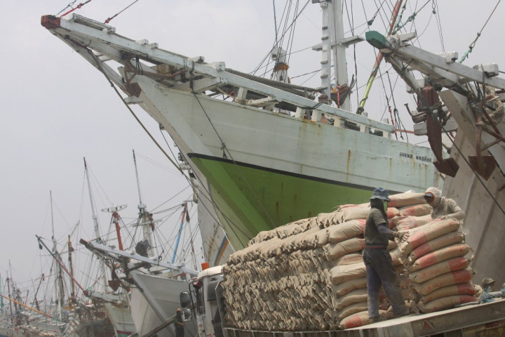 Laba Semen Baturaja Lompat ke Rp328,34 Miliar