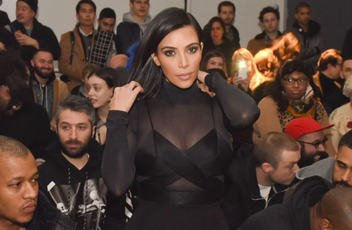 Raih 27 Juta Pengikut di Instagram, Kim Kardashian Unggah Pose Menggoda