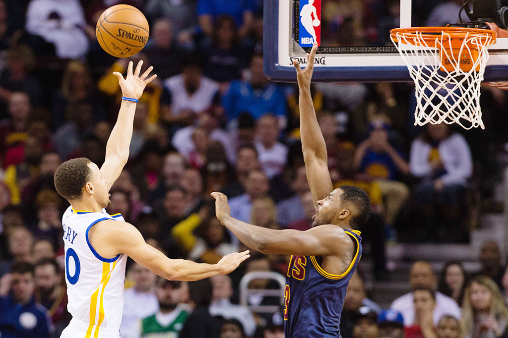 Cavaliers Tundukkan  Warriors 110-99