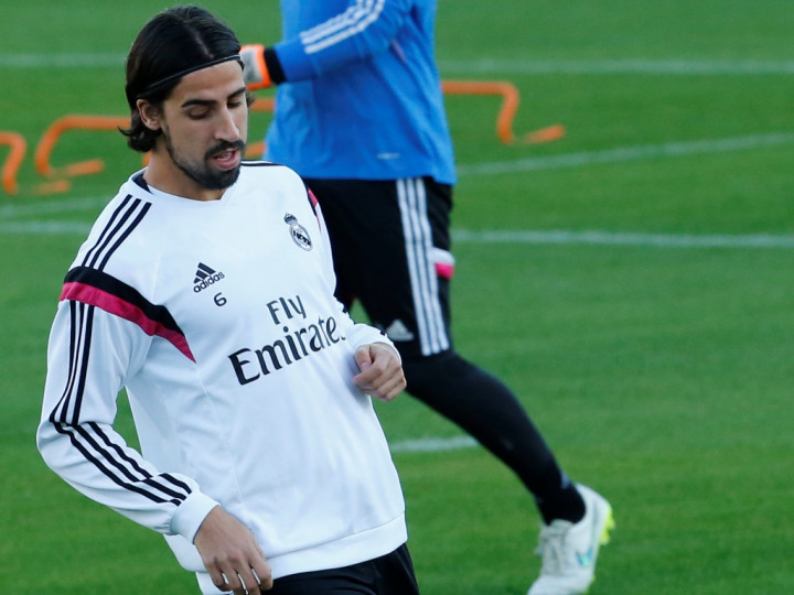 Schalke Buka Pintu untuk Khedira 