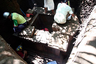 ​Berada di antara Tiga Sumber Air, Candi Losari Terendam