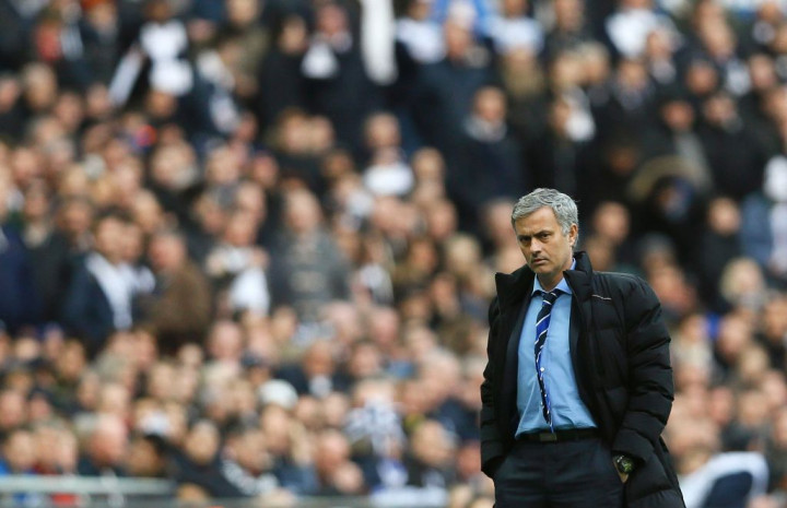 Mou: Rayakan Gelar Piala Liga Cukup 20 Menit