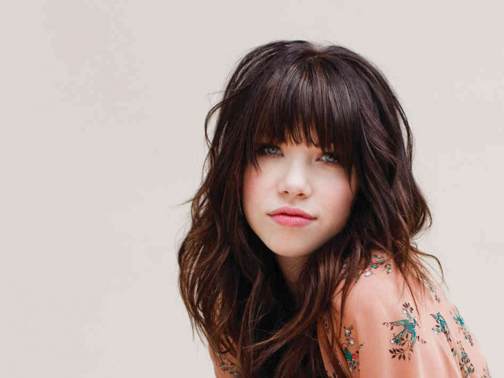 2 Tahun Bersembunyi di Hutan, Carly Rae Jepsen Muncul dengan Single Terbaru