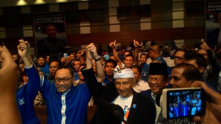 Zulkifli Hasan Tutup Kongres IV PAN