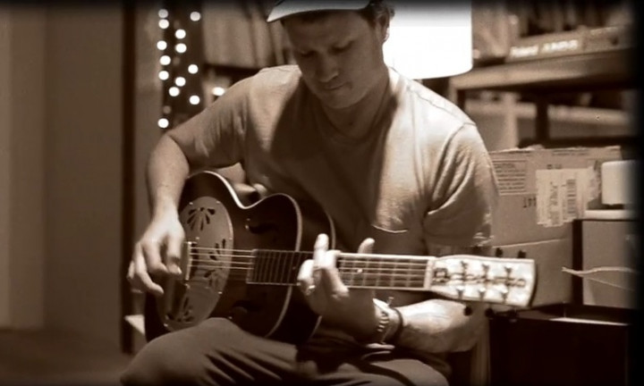 <i>Move On</i> dari Blink-182, Tom DeLonge Rilis Album Solo 