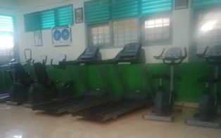 Tak Diwajibkan, SMK Diberikan Alat Fitnes