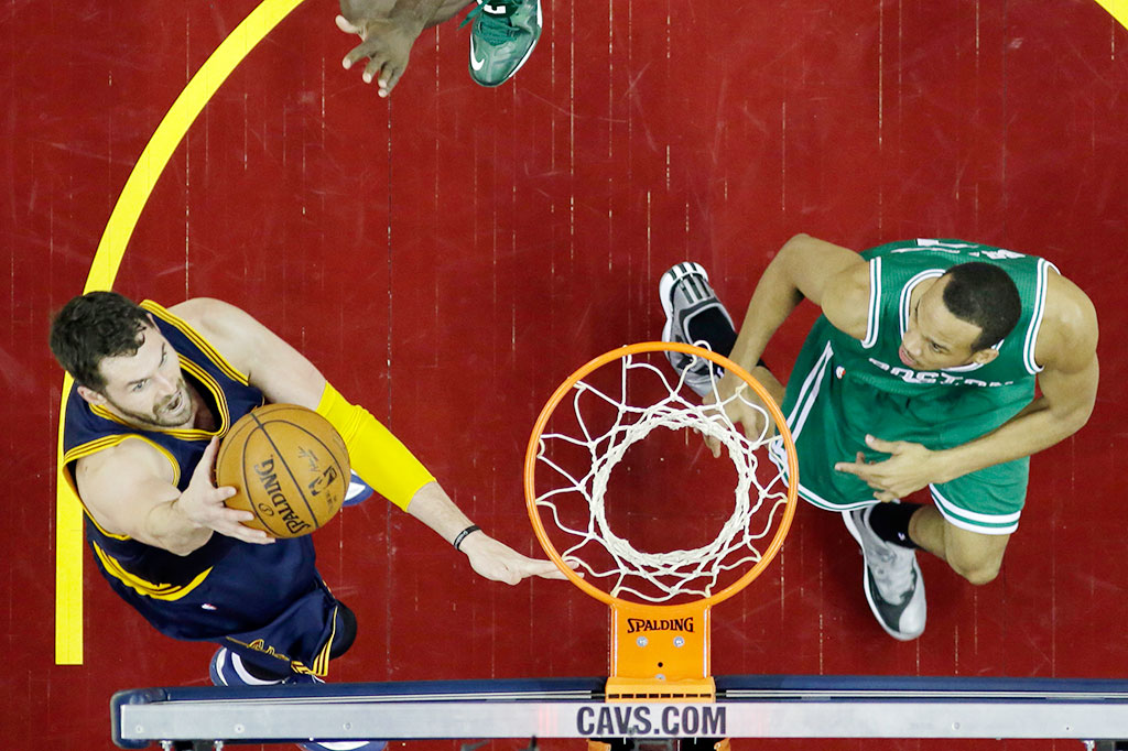 Cavs Tundukkan Celtics 110-79