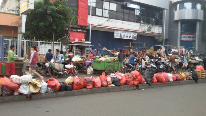 Sudin Kebersihan Kehabisan Akal Cegah 'Pameran' Sampah