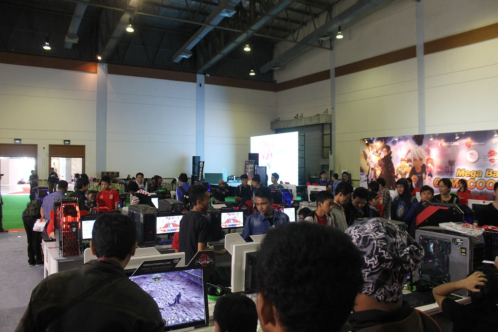 Area khusu gaming di Mega Bazaar 2015