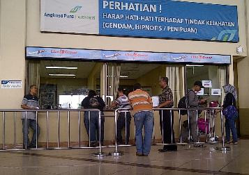 Loket Tiket di Bandara Juanda Masih Buka