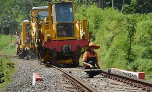 Kemenhub akan Bangun Jalur KA Lintas Sumatera