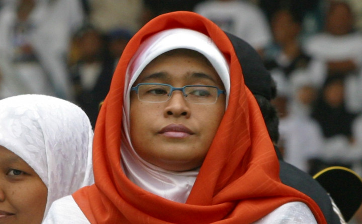 Dugaan Penipuan Travel Umrah, Neno Warisman Diancam 4 Tahun Bui 