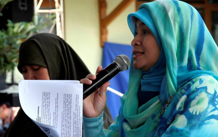 Tak Merasa Menipu, Neno Warisman akan Lapor Balik