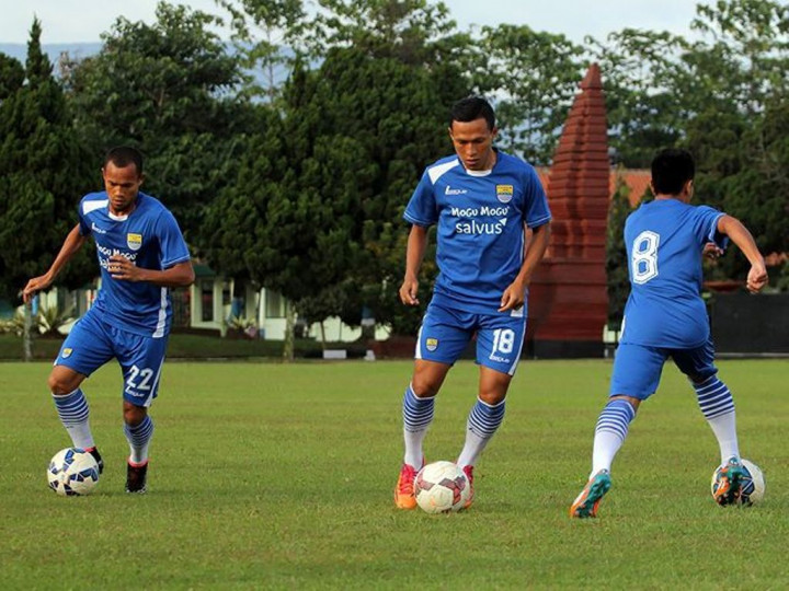 Persib <i>Pede</i> Bekap Ayeyawady 