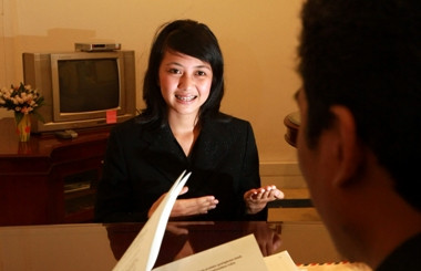 ​Pakaian yang Pas untuk Hadapi Wawancara Kerja