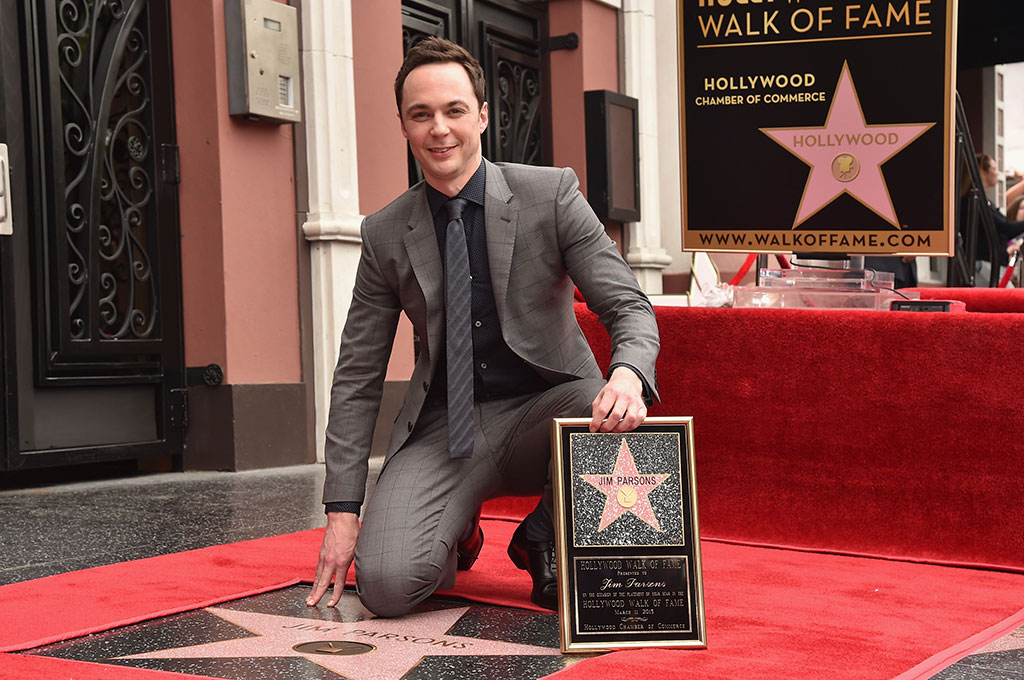 Jim Parsons Masuk Hollywood Walk of Fame