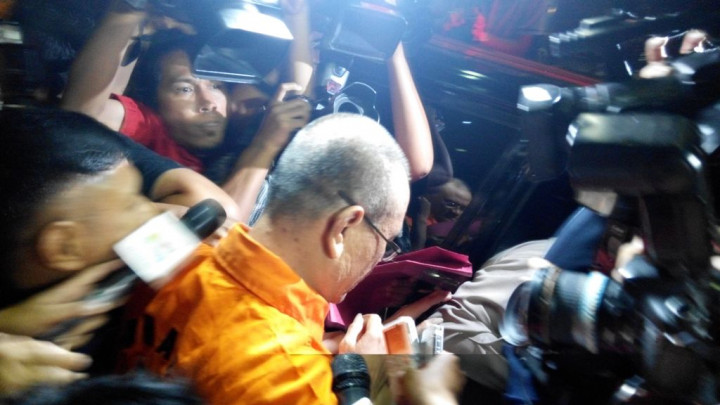 KPK Tahan Rizal Abdullah, Tersangka Kasus Wisma Atlet