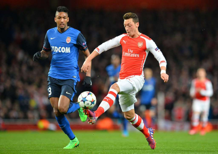 Oezil: Arsenal Akan Tampil Mati-Matian Lawan Monaco