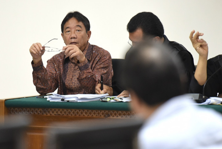 Saksi Akui Pertemuan Rachmat Yasin dan Dirut PT BJA di Sebuah Kamar