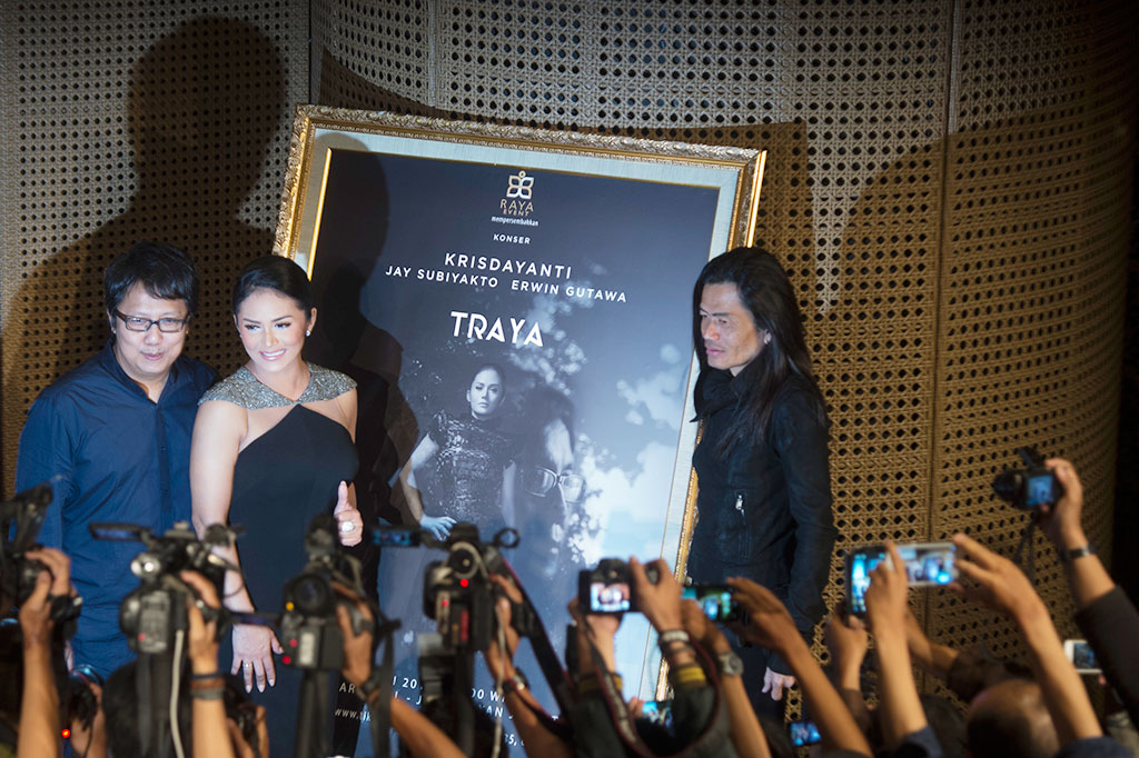 Konser 'Traya', Konser Kolaborasi Tiga Seniman 