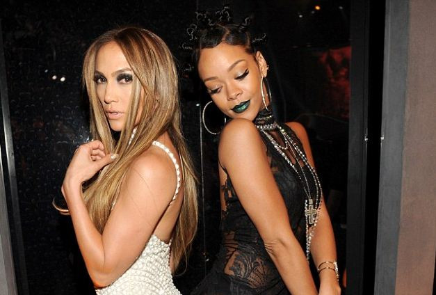 J-Lo Ingin Duet dengan Rihanna
