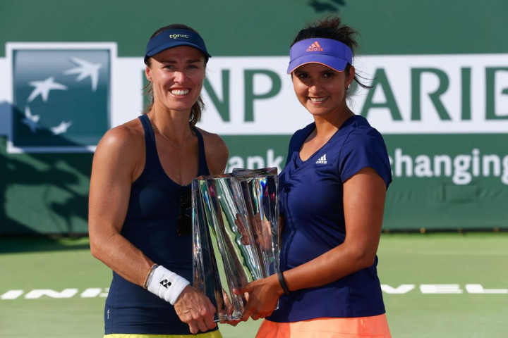 Jalani Debut, Hingis/Sania Langsung Rebut Trofi