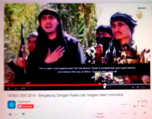 Khilafat Teror yang Memikat Muslim