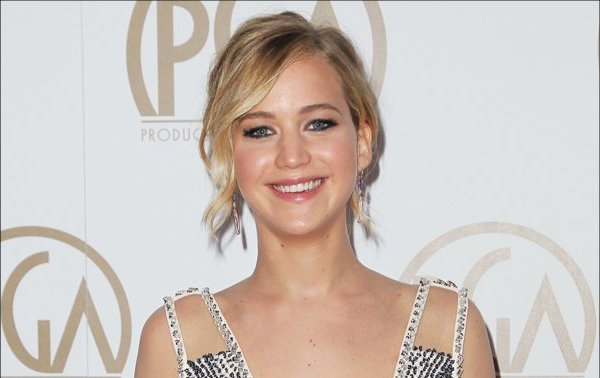 Jennifer Lawrence Tinggalkan 