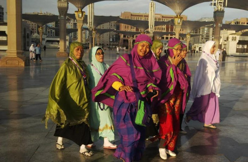 Perempuan, Agama dan Persamaan