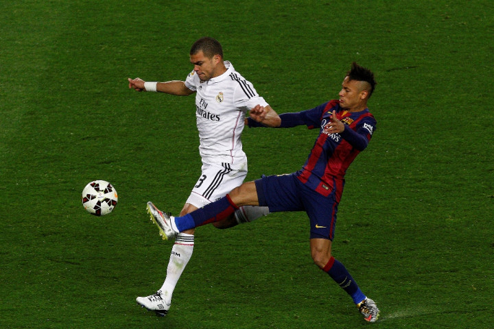 Suarez Yakin Neymar Bakal Raih Trofi FIFA Ballon d'Or