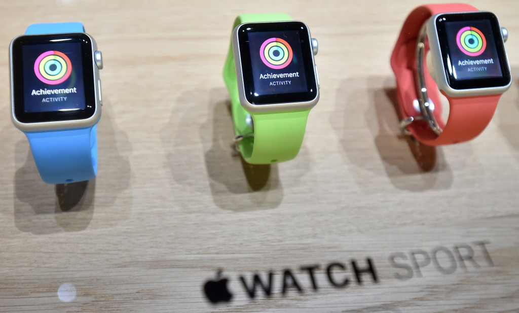 Apple tawarkan saran fesyen bagi pembeli Apple Watch. AFP PHOTO / JOSH EDELSON
