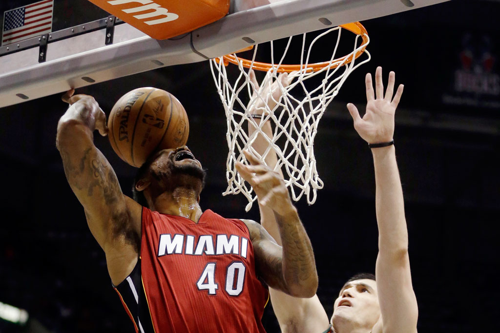 Buck Menang Tipis atas Heat