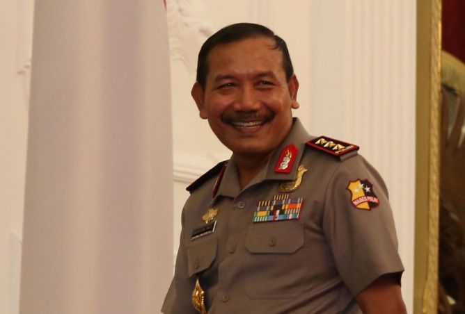 DPR Hambat Proses Pencalonan Kapolri Karena Hal Sepele