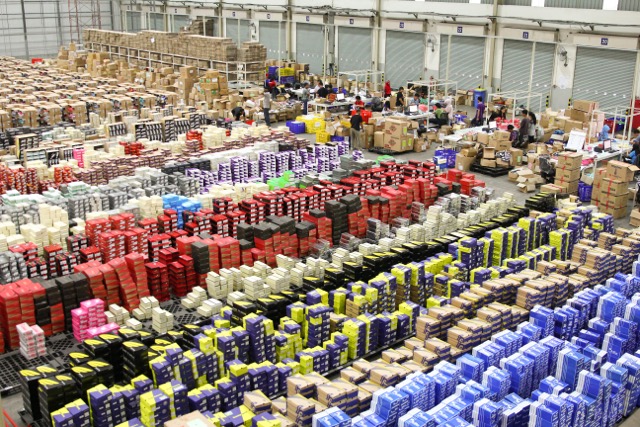 MatahariMall.com, Gajah di Ruang Tamu Lazada dan Blibli