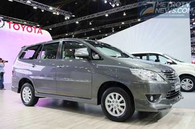 Toyota Pajang Innova Dilengkapi <i>Body Kit</i> di BIMS 2015 