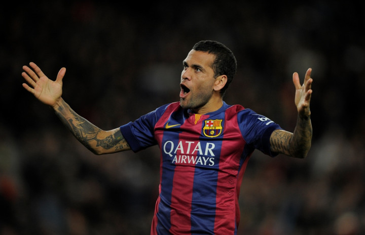 Tujuh Klub Siap Berebut Alves