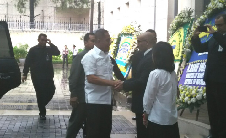 Sampaikan Duka Cita untuk Lee Kuan Yew, Menhan Temui Dubes Singapura