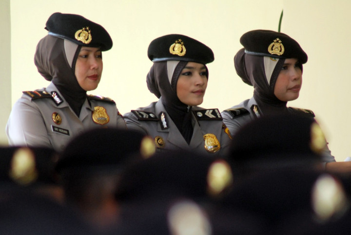 Polwan Diizinkan Berjilbab, Ini Aturannya