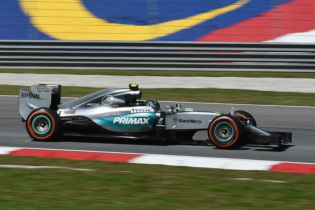 Rosberg Tercepat pada Latihan Pembuka GP Malaysia