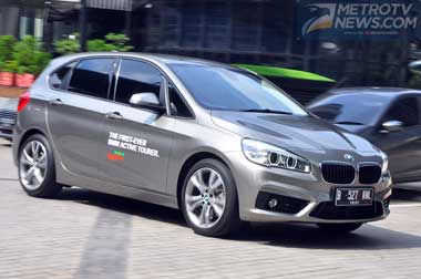 <i>Test Drive</i> BMW 218i Active Tourer, <i>Handling</i> Mantap dan Bertenaga   