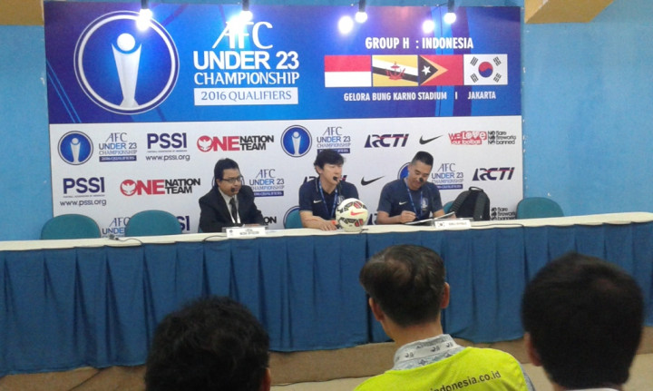 Usai Bantai Brunei Darussalam, Pelatih Korsel Keluhkan Kondisi Rumput SUGBK