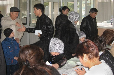Puluhan Juta Warga Ikuti Pilpres Uzbekistan